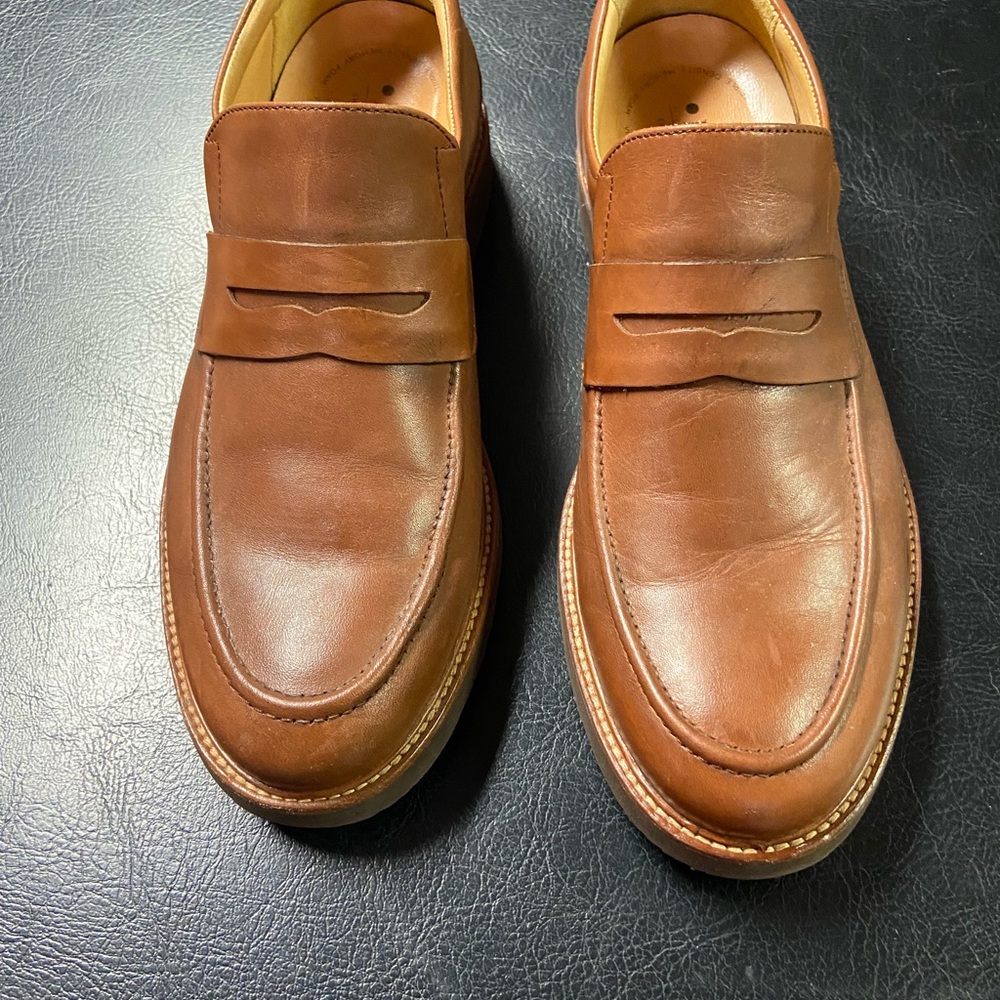 Hubbard Men’s Shoed. Slightly worn